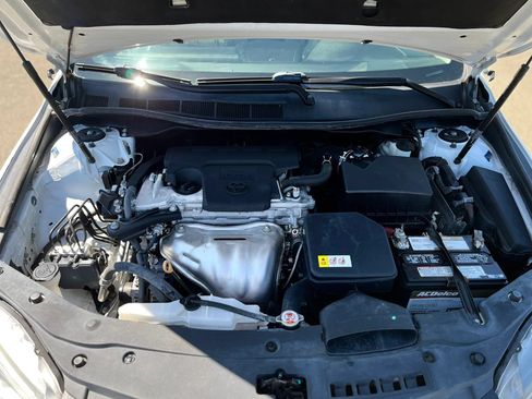 Used 2017 Toyota Camry SE FWD image 22