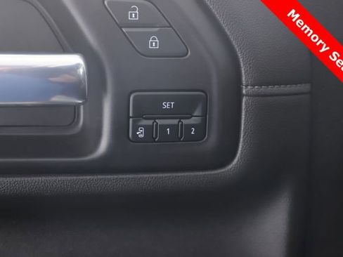 Used 2022 Chevrolet Silverado 2500 High Country w/ Safety Package II AWD/4WD image 21