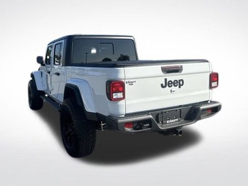 Used 2026 Jeep Gladiator Sport AWD/4WD image 7