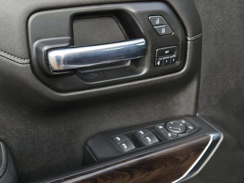 Used 2021 GMC Sierra 1500 SLT image 26