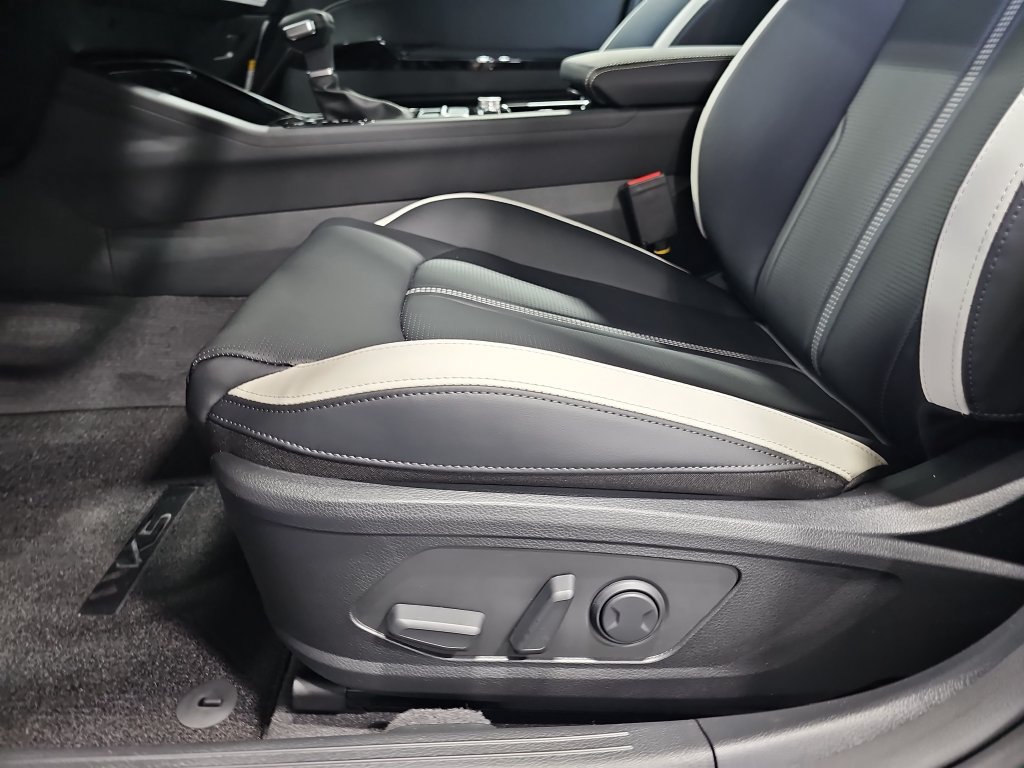 New 2026 Kia K5 GT-Line AWD/4WD image 29