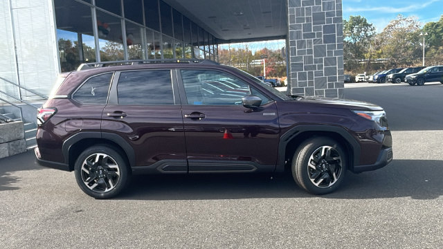 New 2026 Subaru Forester Touring AWD/4WD image 11