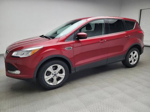 Used 2016 Ford Escape SE FWD image 2