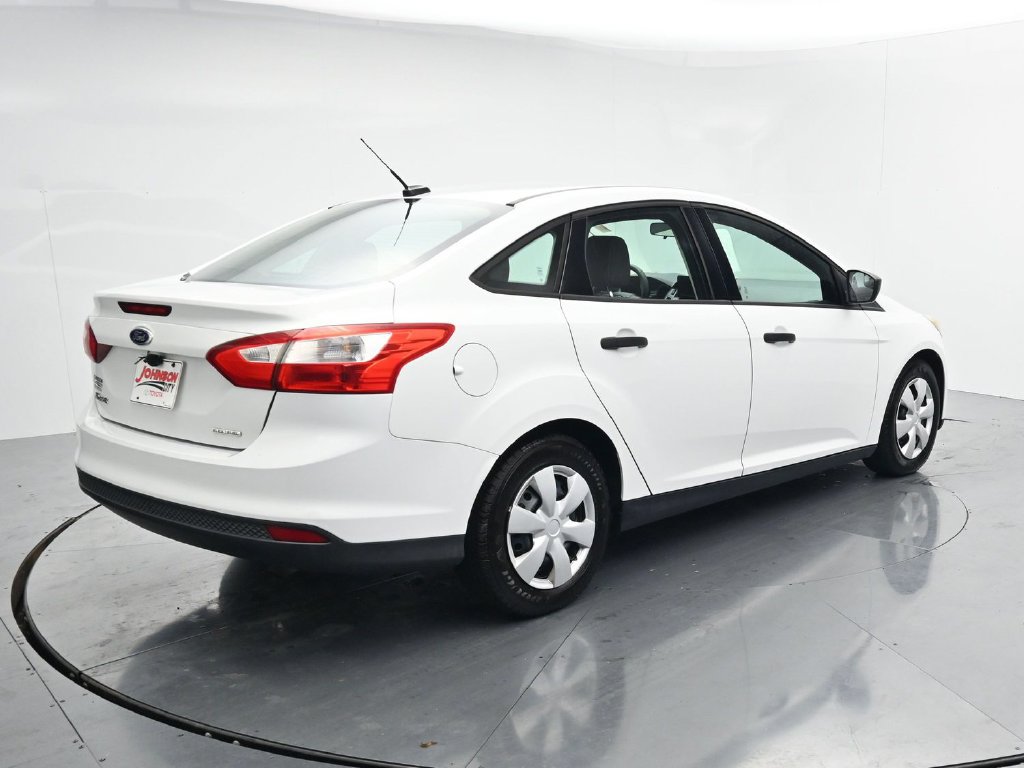 Used 2012 Ford Focus S FWD image 7