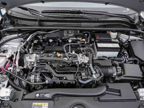 Certified 2025 Toyota Corolla SE image 27