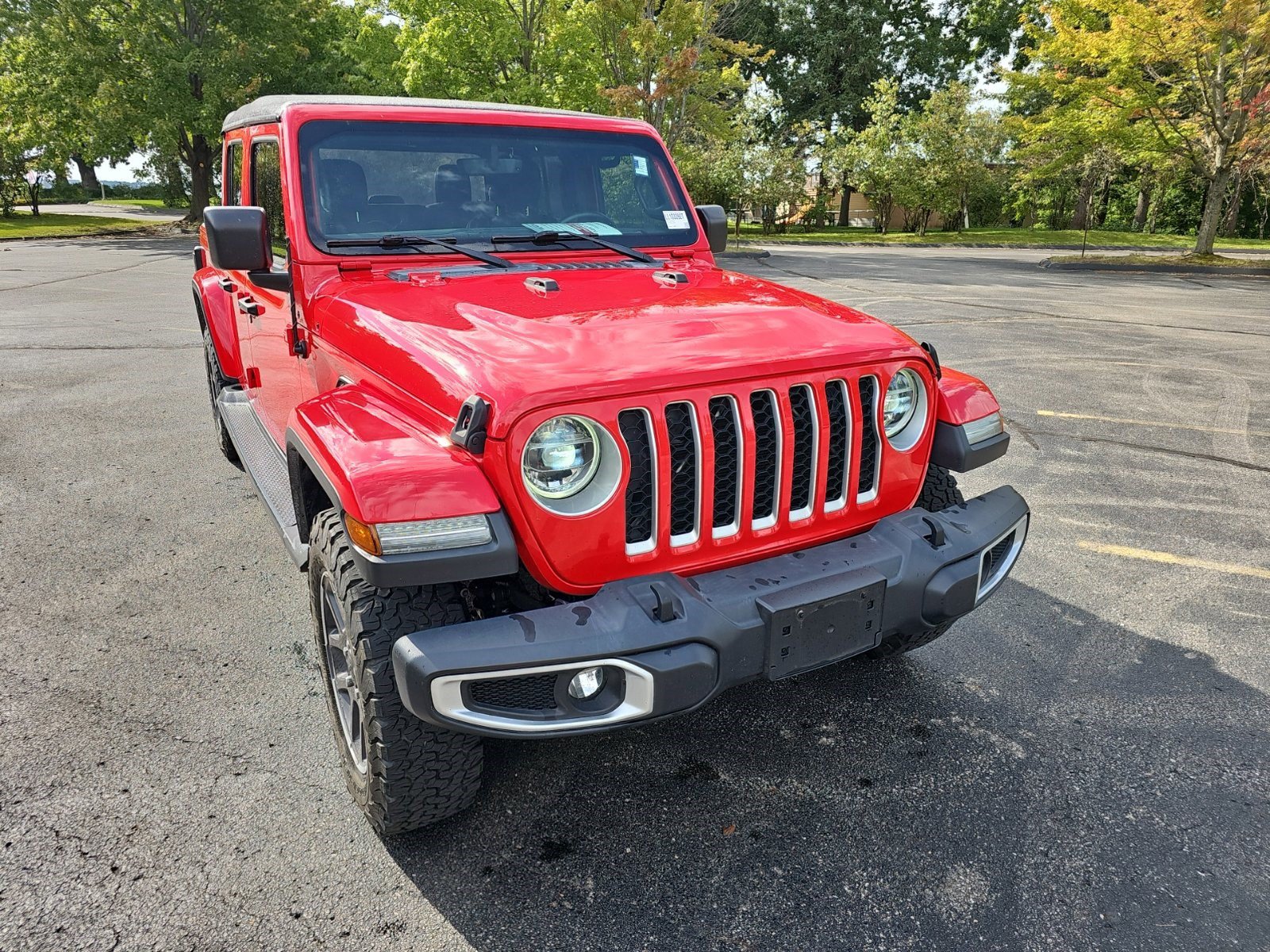 Used 2020 Jeep Gladiator Overland AWD/4WD image 8