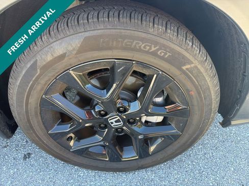 Used 2024 Honda HR-V Sport image 12