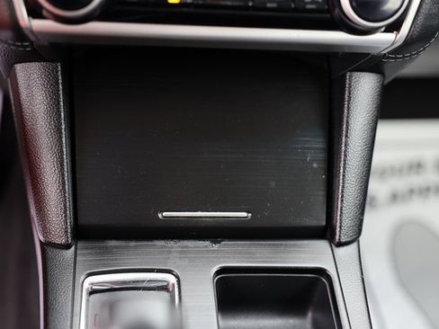 Used 2018 Subaru Legacy 2.5i Limited image 29