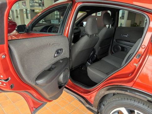 Used 2019 Honda HR-V Sport image 25