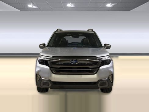 Used 2025 Subaru Forester Limited w/ Popular Package #1 AWD/4WD image 6