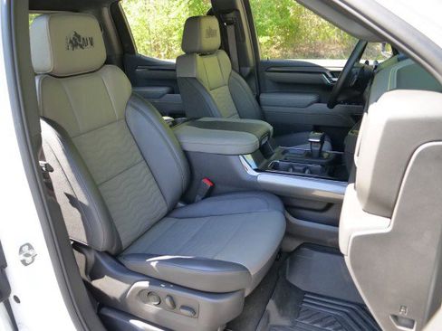 Used 2024 Chevrolet Silverado 1500 ZR2 w/ ZR2 Bison Edition image 48