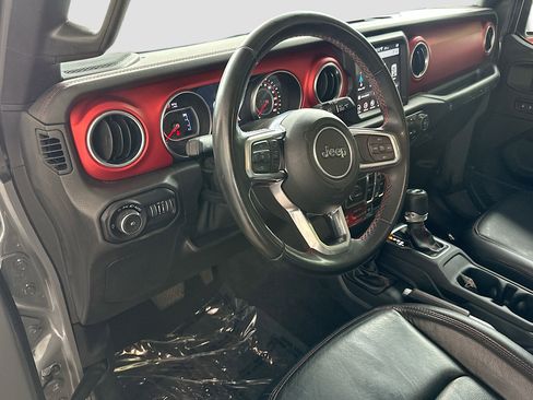 Used 2019 Jeep Wrangler Unlimited Rubicon AWD/4WD image 9