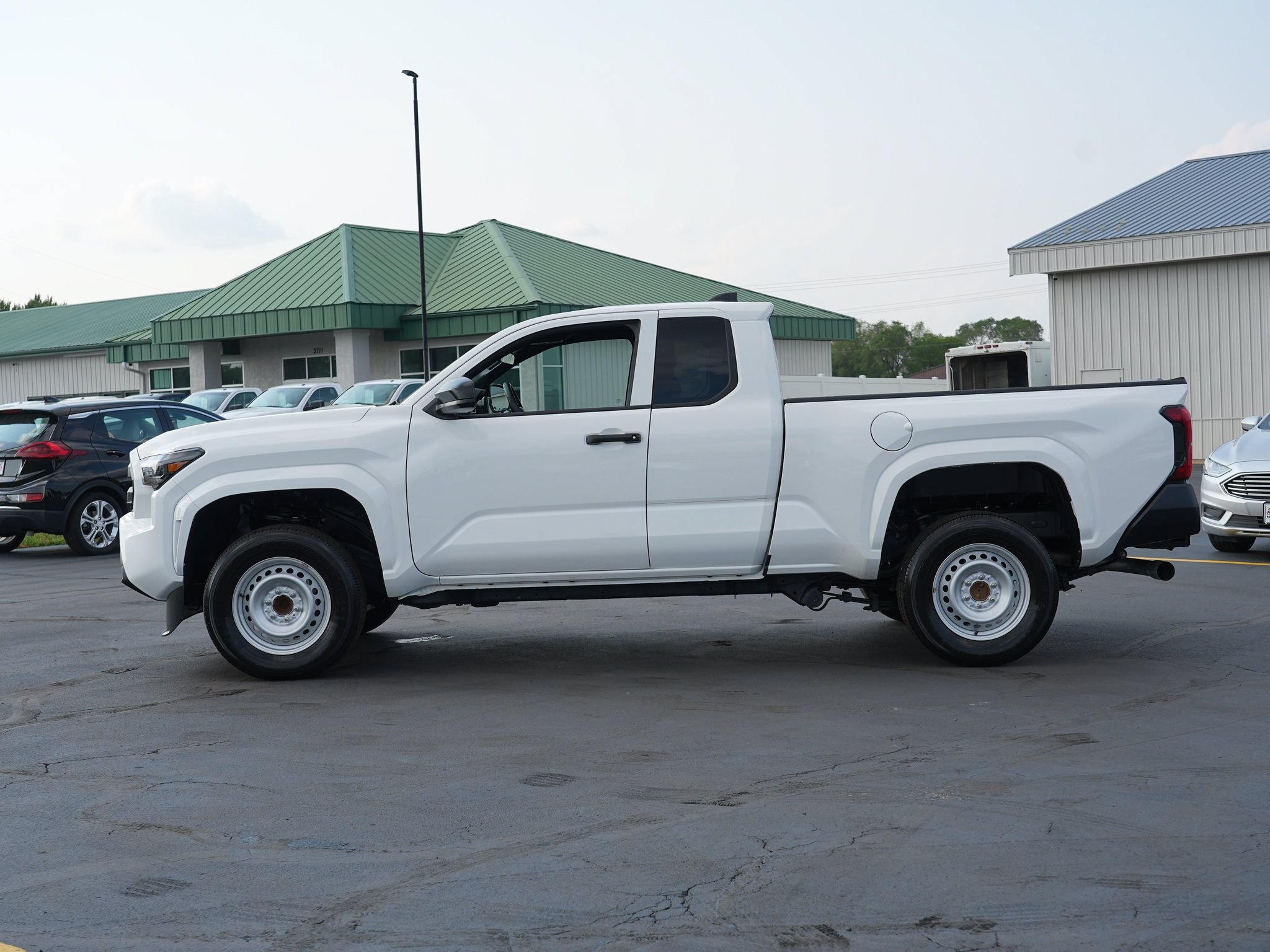Used 2025 Toyota Tacoma SR RWD image 7