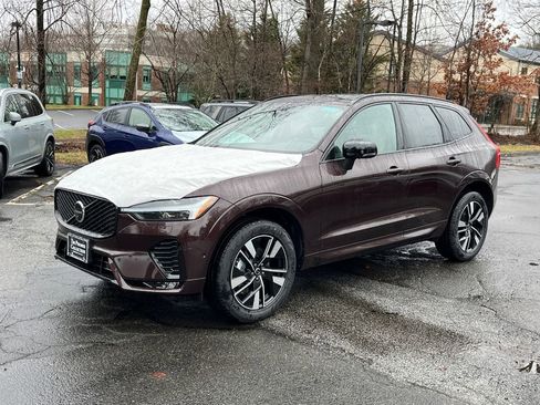 New 2026 Volvo XC60 B5 Plus w/ Protection Package Premier image 5