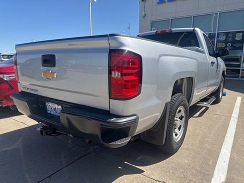 Used 2015 Chevrolet Silverado 1500 W/T RWD image 4