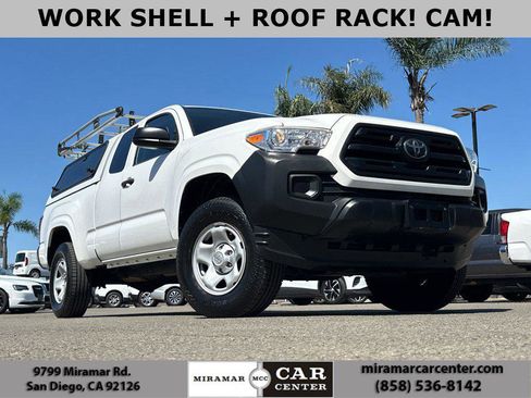 Used 2019 Toyota Tacoma SR image 1