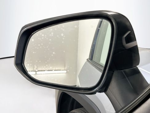 Used 2025 Toyota RAV4 LE AWD/4WD image 16