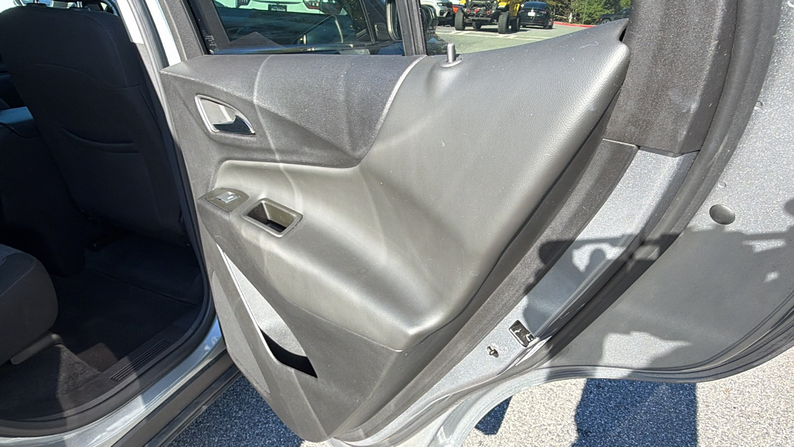 Used 2024 Chevrolet Equinox LT AWD/4WD image 20