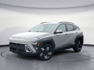 Used 2025 Hyundai Kona SEL AWD/4WD video 1