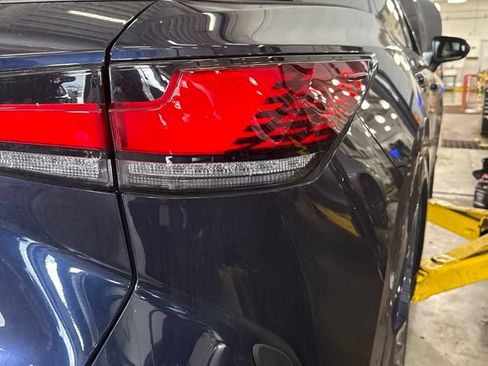 Used 2024 Lexus RX 350 FWD w/ Convenience Package image 3