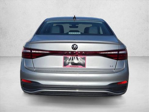 New 2026 Volkswagen Jetta SE FWD image 8