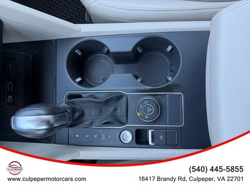 Used 2018 Volkswagen Atlas SE w/ R-Line Package image 26