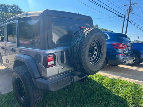 Used 2020 Jeep Wrangler Unlimited Sport AWD/4WD image 30