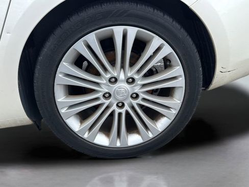 Used 2013 Buick Verano Convenience FWD image 23