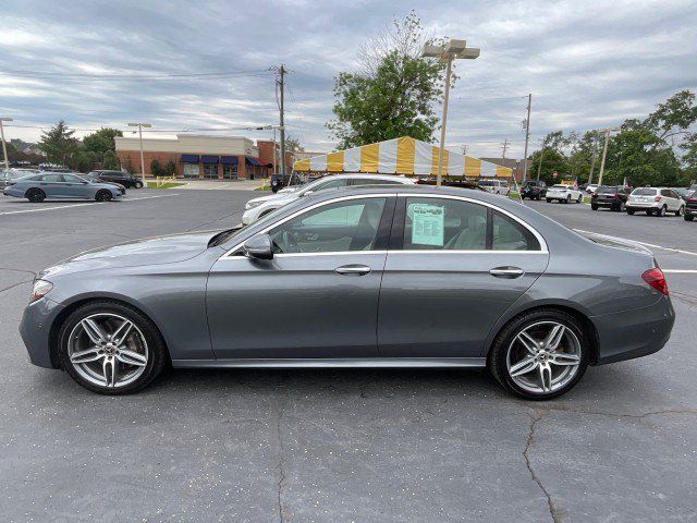 Used 2018 Mercedes-Benz E 300 4MATIC image 5