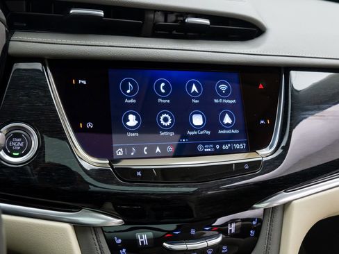 Certified 2023 Cadillac XT6 Premium Luxury image 26