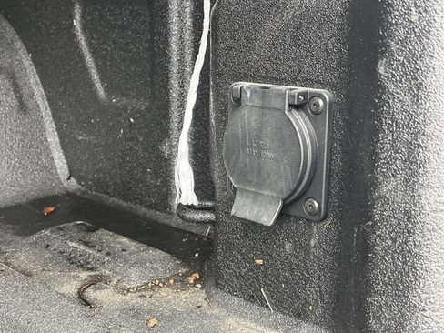 Used 2023 Chevrolet Silverado 1500 High Country w/ High Country Premium Package image 22