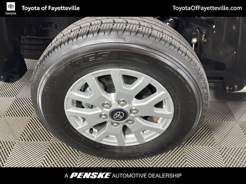 Certified 2025 Toyota Tacoma SR5 image 11