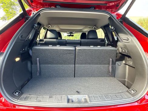 New 2025 Mitsubishi Outlander SE image 28