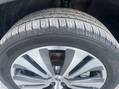 Used 2022 Subaru Ascent Touring image 28