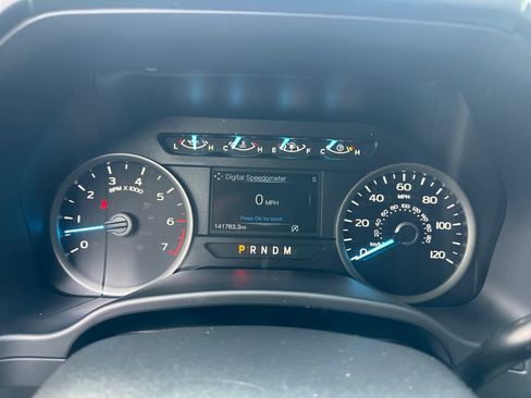 Used 2019 Ford F150 XLT w/ Equipment Group 302A Luxury AWD/4WD image 14