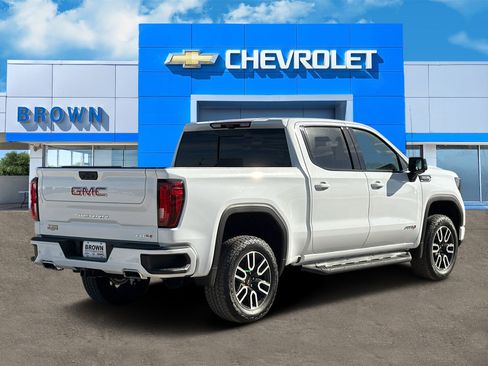 New 2026 GMC Sierra 1500 AT4 w/ AT4 Premium Package image 3