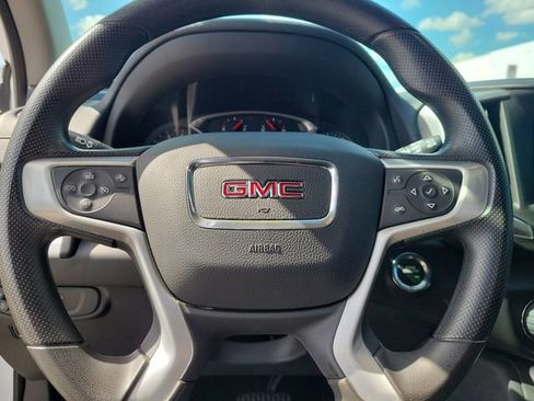 Used 2022 GMC Terrain SLE w/ Driver Convenience Package FWD image 21