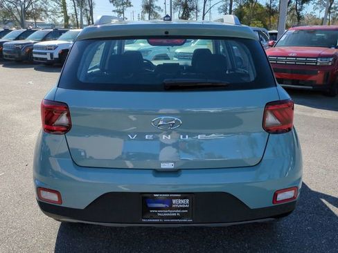 New 2026 Hyundai Venue SEL image 6
