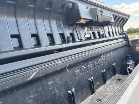 Used 2024 RAM 2500 Limited image 17