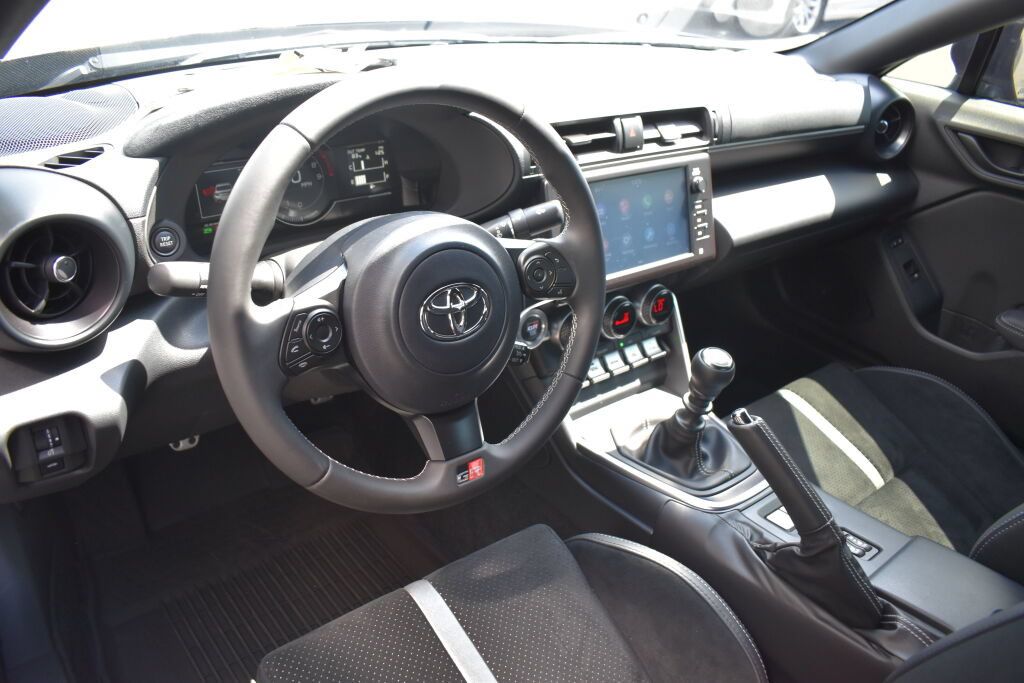 Certified 2023 Toyota GR86 Premium w/ ALL Weather Mat Package (TMS) RWD image 25