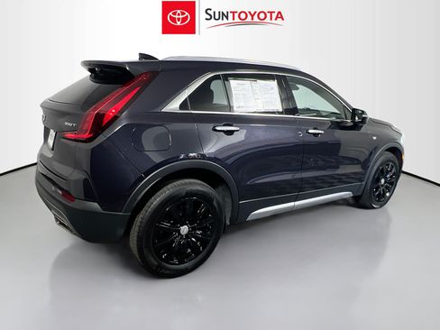 Used 2023 Cadillac XT4 Premium Luxury FWD image 4