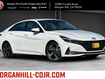 Used 2021 Hyundai Elantra SEL w/ Convenience + Premium Package