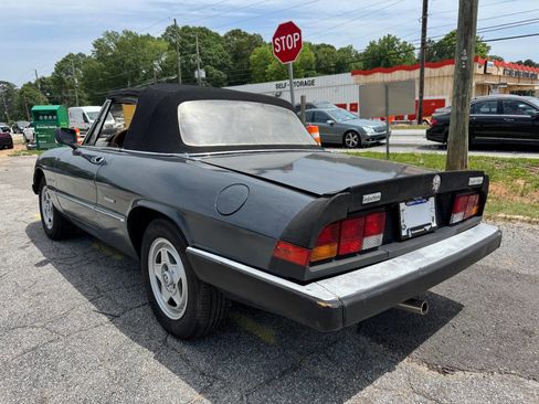 Used 1986 Alfa Romeo Spider Veloce image 3
