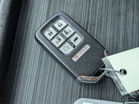 Used 2022 Honda Odyssey EX-L image 34