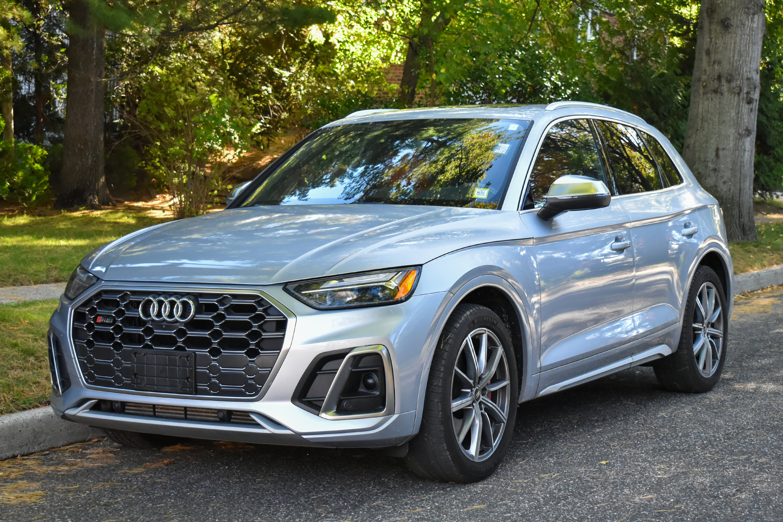 Used 2021 Audi SQ5 Premium Plus w/ Premium Plus Package AWD/4WD image 3