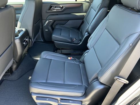 New 2026 GMC Yukon Denali image 27