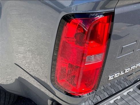 Used 2022 Chevrolet Colorado LT w/ Safety Package AWD/4WD image 28