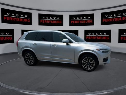 Used 2020 Volvo XC90 T5 Momentum AWD/4WD image 9