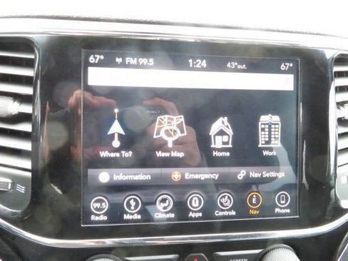 Used 2019 Jeep Grand Cherokee Limited AWD/4WD image 22