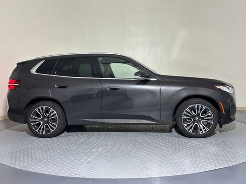 Certified 2025 BMW X3 xDrive30 w/ Premium Package AWD/4WD image 8